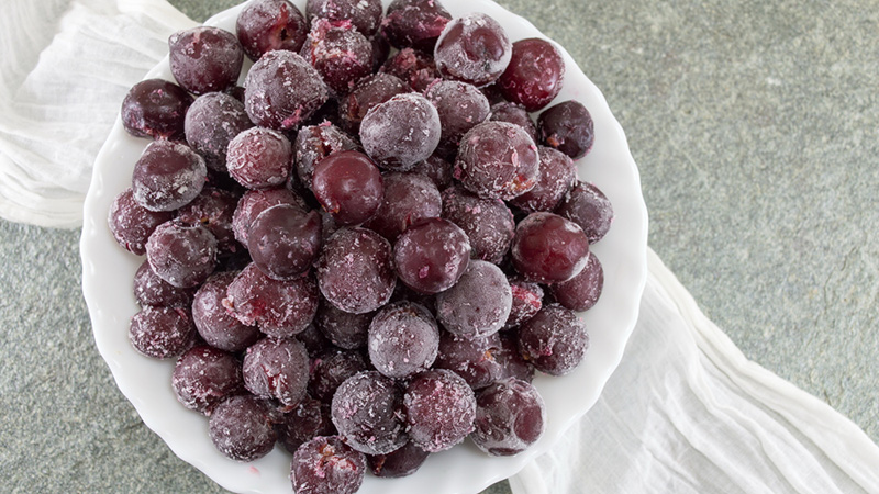 frozen red grapes for weight loss. food for weight loss. weight loss diet. 