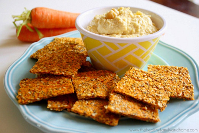 Raw vegan carrots & flex crackers. Best dehydrated cracker to satisfy your cravings. Try this 21-day detox diet plan for body cleansing and weight loss. 